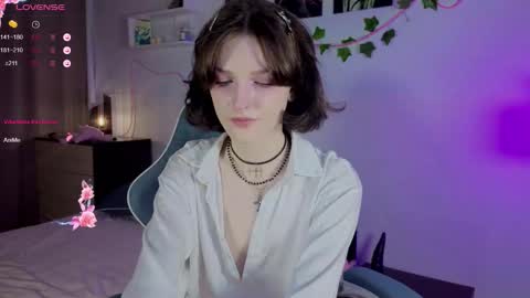 Anya online show from 10.10.25