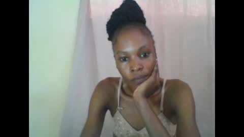 ESTHER online show from 01.24.25