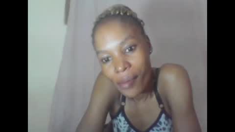 ESTHER online show from 02.17.25