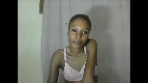 ESTHER online show from 03.01.25
