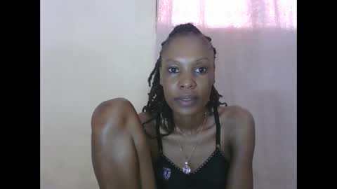 ESTHER online show from 10.06.25