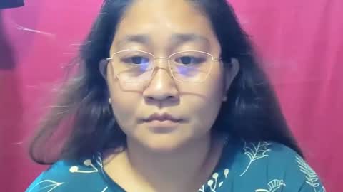 Snapshot of sweetpilipina88 chatting on 12.03.24 MIA online show from 12.03.24