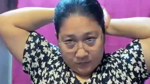 Snapshot of sweetpilipina88 chatting on 12.11.24 MIA online show from 12.11.24