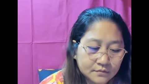 Snapshot of sweetpilipina88 chatting on 01.10.25 MIA online show from 01.10.25