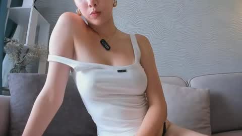 Snapshot of sweetplambeck chatting on 06.25.26 Letty online show from 06.25.26
