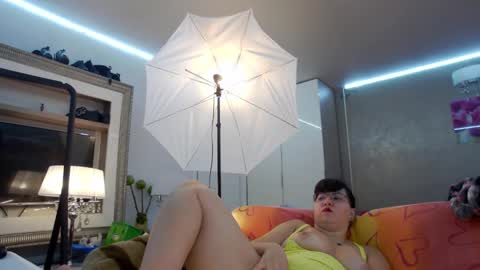 SweetRaisa online show from 09.29.25