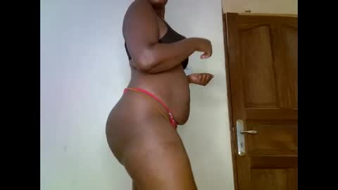 Snapshot of sweetrenne chatting on 01.30.25 sweetrenne online show from 01.30.25