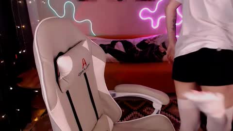 sweetrichal online show from 10.24.25