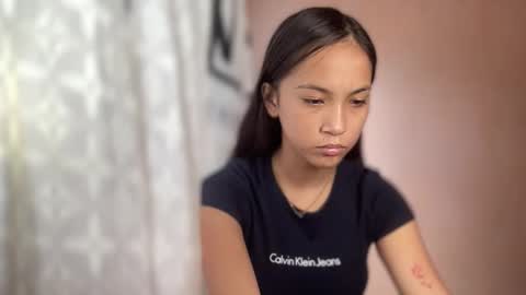 Mia online show from 02.16.26