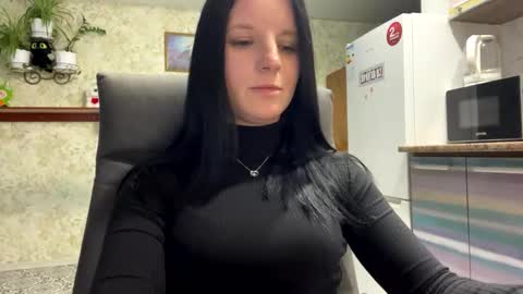 Snapshot of sweetshy99 chatting on 04.09.26 Sweet Shy online show from 04.09.26