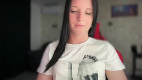 Sweet Shy online show from 07.11.26