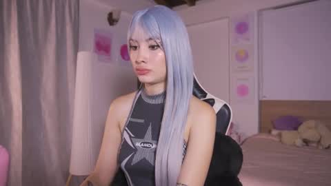 Snapshot of sweett_catt1 chatting on 10.19.25 Cat independent model online show from 10.19.25