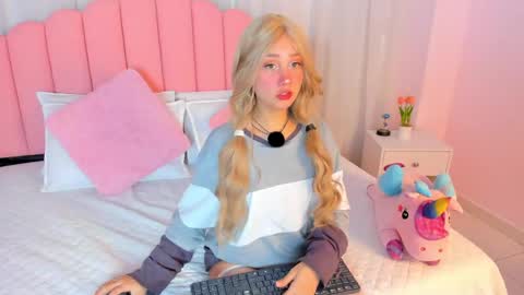 sweett_fire online show from 04.15.26