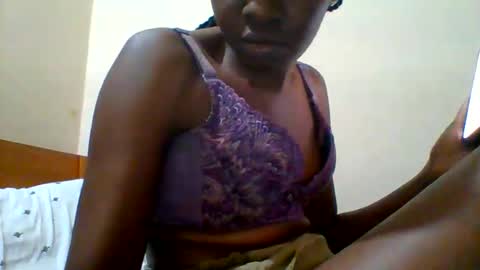 Snapshot of sweett_kimmie chatting on 06.04.26 sweett_kimmie online show from 06.04.26