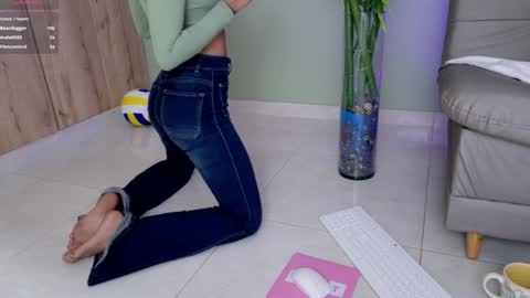    online show from 01.26.25