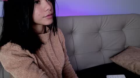    online show from 02.01.25