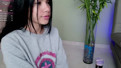    online show from 02.03.25