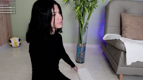    online show from 02.08.25