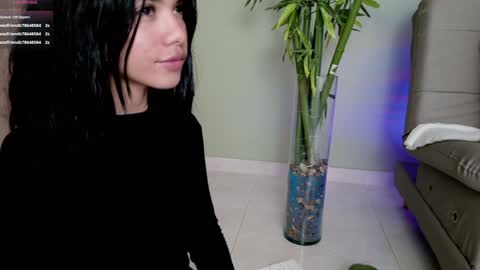    online show from 02.08.25