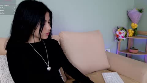    online show from 03.04.25