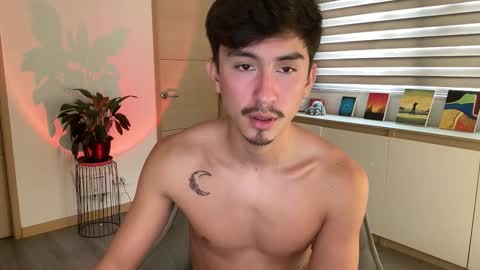 Snapshot of sweettaaron chatting on 10.24.25 Andy online show from 10.24.25