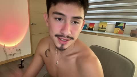 Snapshot of sweettaaron chatting on 11.20.25 Andy online show from 11.20.25