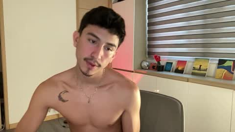 Snapshot of sweettaaron chatting on 12.14.25 Andy online show from 12.14.25