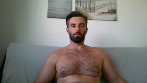 Snapshot of sweettom69 chatting on 06.25.26 Tom online show from 06.25.26