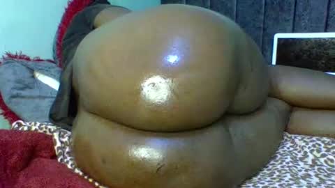 sweettrozzy online show from 02.20.25