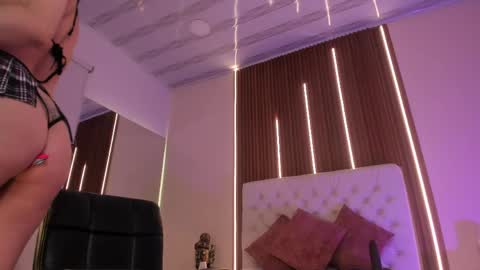 Snapshot of sweetty_paulina chatting on 05.20.26 Swetty. online show from 05.20.26