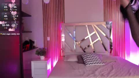 sweetviolet___ online show from 11.08.25