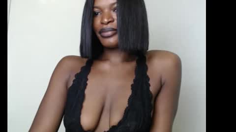 sweetxxboobsx online show from 10.10.25