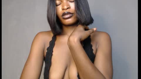 Snapshot of sweetxxboobsx chatting on 02.24.26 sweetxxboobsx online show from 02.24.26