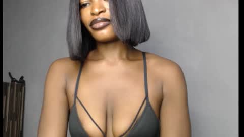 Snapshot of sweetxxboobsx chatting on 02.28.26 sweetxxboobsx online show from 02.28.26