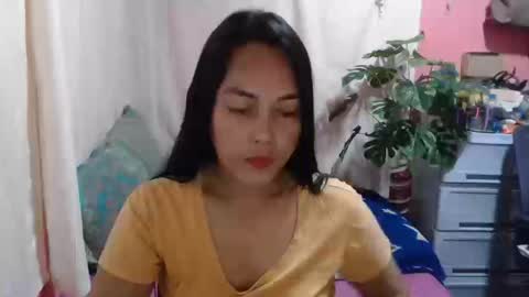 Sweety Angel online show from 12.17.25