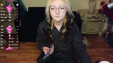 Hot Candy online show from 01.17.26