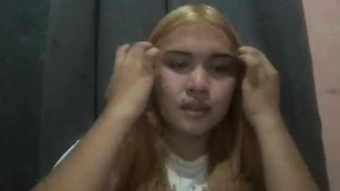 sweety_heart18 online show from 07.12.26