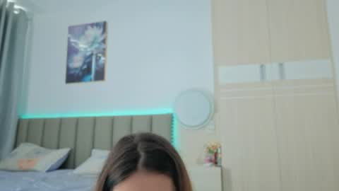 Vikky online show from 04.21.26