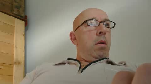 swissscooby55 online show from 10.04.25