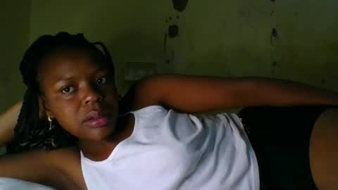 Snapshot of swit_seduction chatting on 05.13.26 swit_seduction online show from 05.13.26
