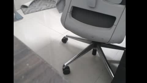 Snapshot of swtguy2k17 chatting on 02.28.25 Sweet online show from 02.28.25