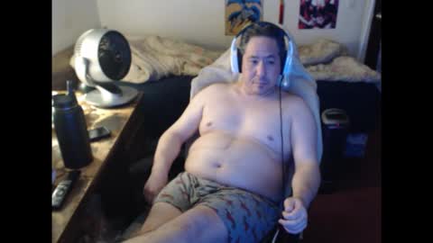 Snapshot of sxykoreandick chatting on 10.26.25 Rick Hard online show from 10.26.25