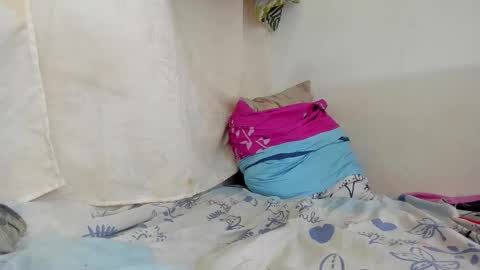 Snapshot of syd_achmed chatting on 10.19.25 Greg online show from 10.19.25