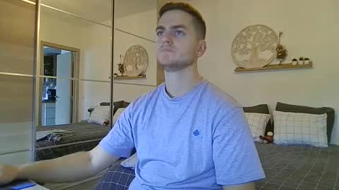 syl092 online show from 11.28.25