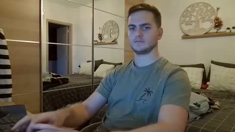 syl092 online show from 12.03.25