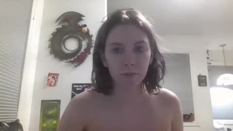 Snapshot of sylphy04 chatting on 11.14.25 Sylphy online show from 11.14.25