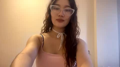 Snapshot of sylvialawrence chatting on 07.20.26 Lana online show from 07.20.26