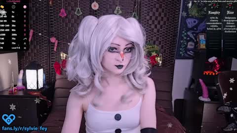 Sylvie online show from 12.22.24