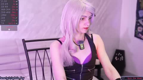 Sylvie online show from 09.17.25