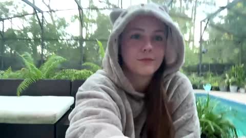 Jennah online show from 10.12.25